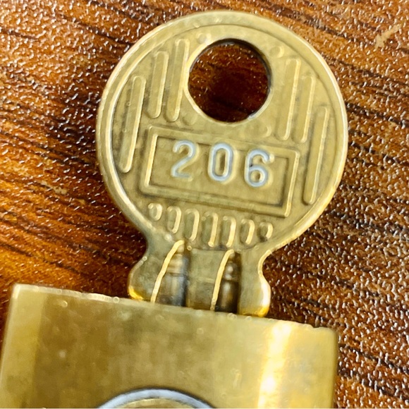 !!RARE!! LV Gold Tone Lock and Key #206 - Picture 8 of 12